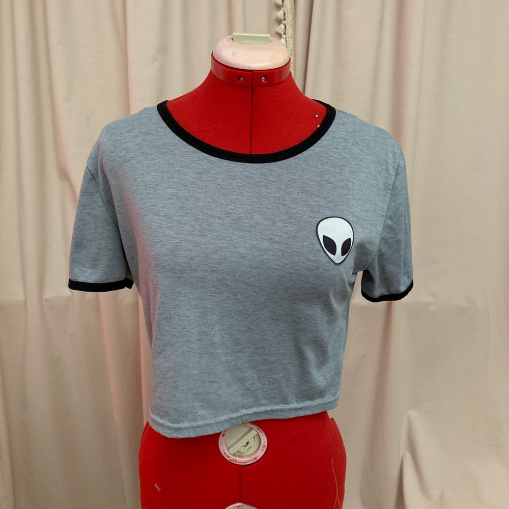 Alien crop top